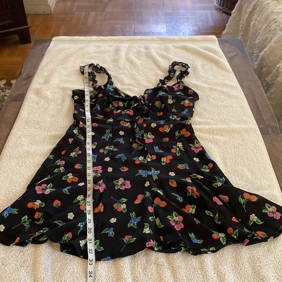 NWOT Zara fabulous black dress w/ beautiful floral pattern. Flirty & fun! - Picture 14 of 15